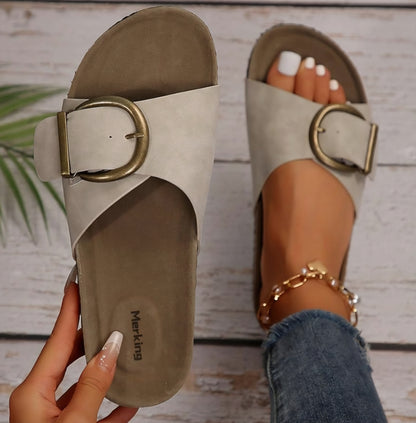 Minimal Comfort Buckle Sandals
